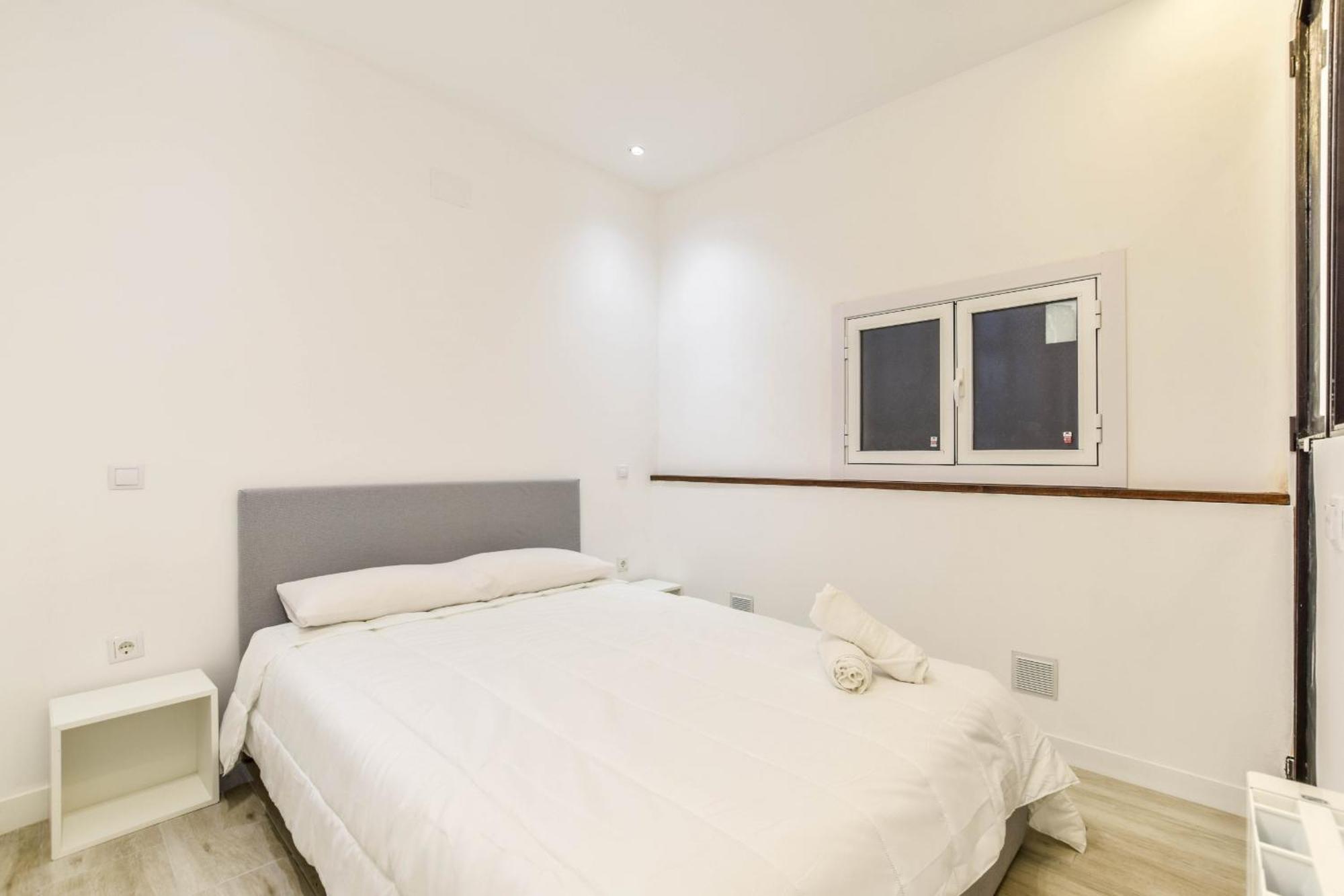 Acogedor Apartamento En Anton Martin Madrid Eksteriør billede