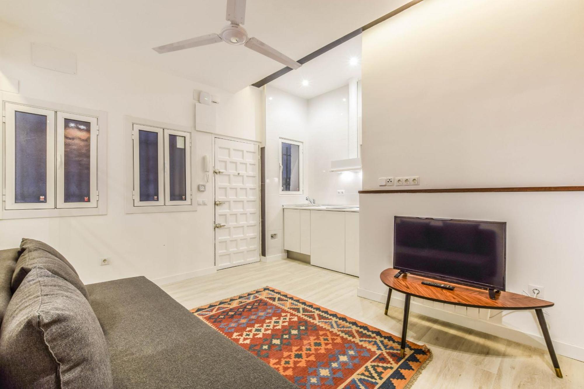 Acogedor Apartamento En Anton Martin Madrid Eksteriør billede